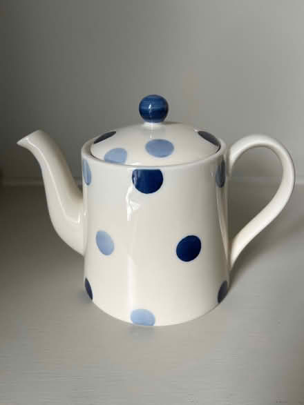 Photo of free Small teapot (Brixton SW9) #1