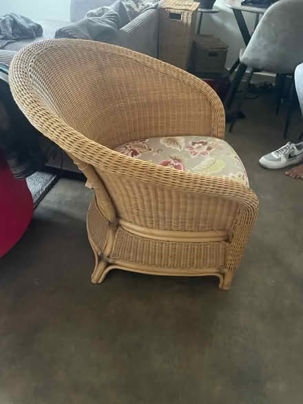 Photo of free Wicker chair (Hanwell chase OX16) #2