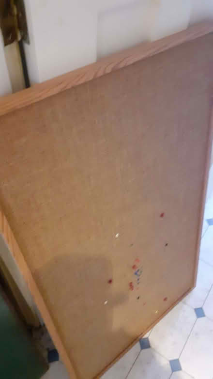 Photo of free notice board. 100cm by 60cm. (Sandilands CR0) #1
