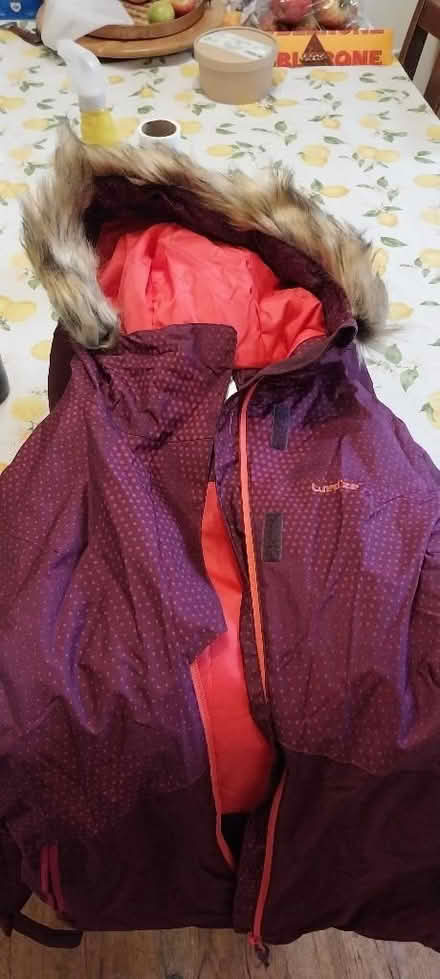 Photo of free Teenage ski outfit (Horn's Mill SG13) #2