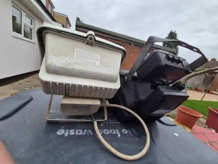 Photo of free Halogen sensor floodlights- mains (TW3 Hounslow Central) #2