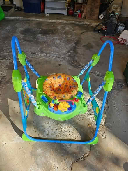 Photo of free Bouncy Seat (Near DGS High School) #1