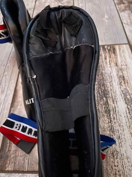 Photo of free Foot pads and gloves (Woodingdean BN2) #3
