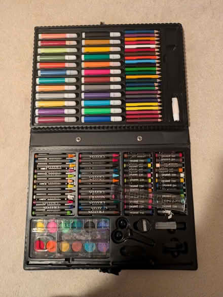 Photo of free Colour pencil box set (Parson's Heath CO4) #2