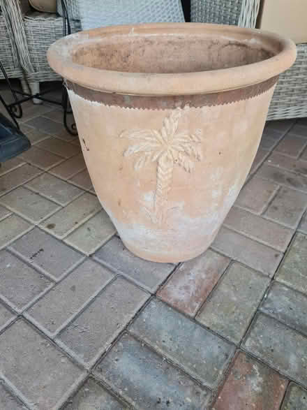 Photo of free Clay pot (Dursley area) #1