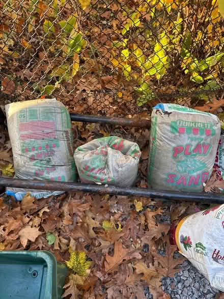 Photo of free 2.5 bags of Play Sand (Newton Highlands south of Rt 9) #2
