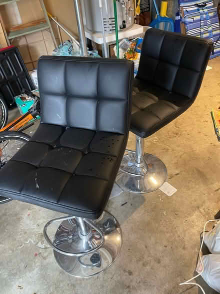 Photo of free Adjustable bar stools (Smokey point WA) #3