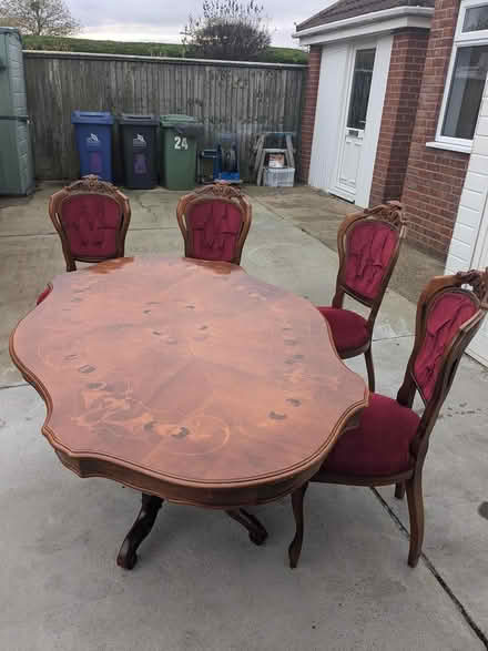 Photo of free Large dining table and 4 chairs (Cleethorpes DN35) #1