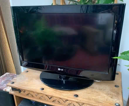 Photo of free lg tv (Waterlooville) #2