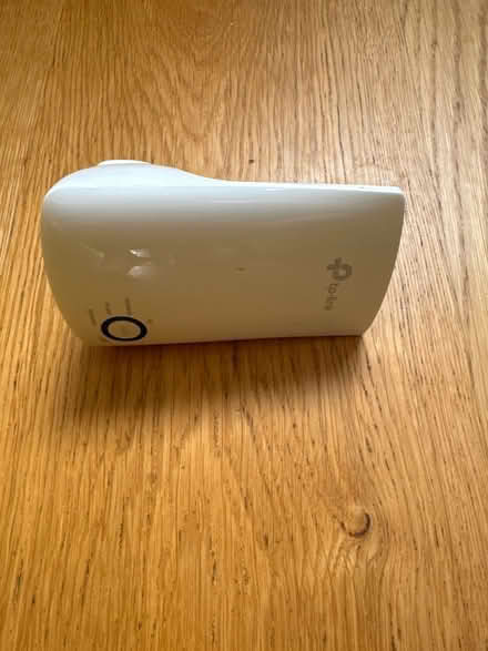 Photo of free Wi Fi power line extender (Edinburgh EH5) #1