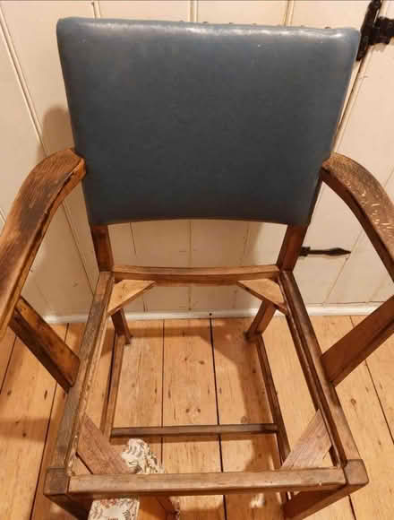 Photo of free Chair - Vintage Chair (New Malden KT3) #3