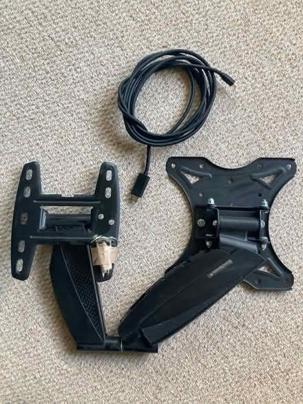Photo of free TV bracket (Didcot OX11) #3