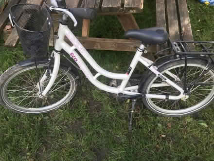 Photo of free Girls' town bike (Beckington) #1