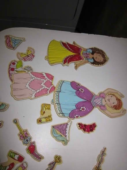 Photo of free Magnetic Dress-Up Wooden Doll (Albemarle Fields Newton) #2