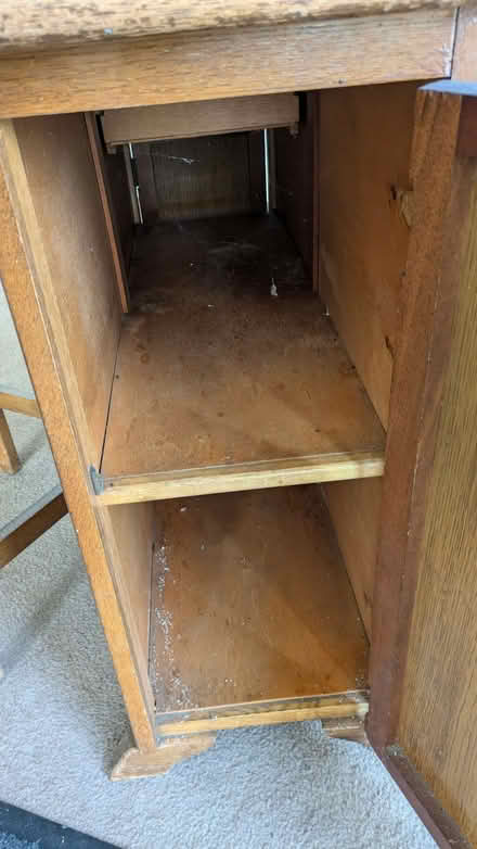 Photo of free Drop leaf table (Horndean PO8) #3