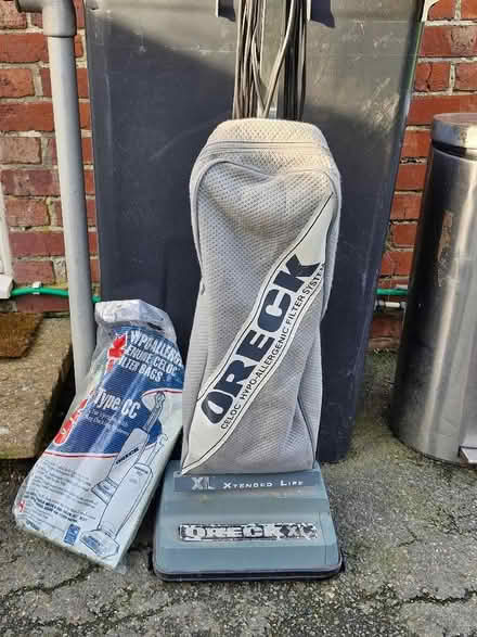 Photo of free ORECK vacuum cleaner (Selmeston BN26) #1