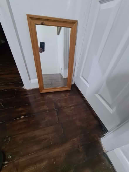 Photo of free Mirror (Eltham SE9) #1