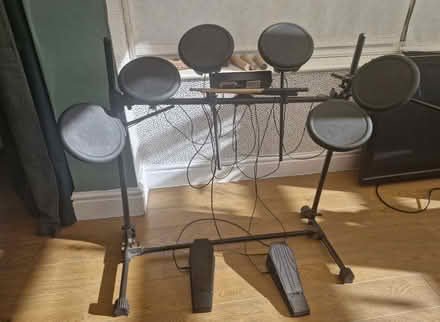 Photo of free Electric drum kit (needs laptop/PC to use) (Court Hey L16) #1