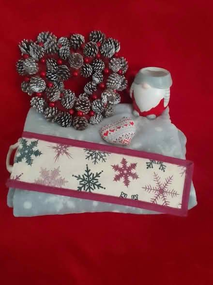 Photo of free Christmas stuff (Scotstoun, Glasgow) #1