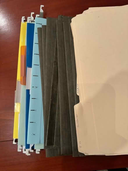 Photo of free Manila folders & hanging folders (Friendship neighborhood) #1