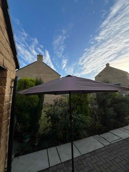 Photo of free Parasol (LS20) #2