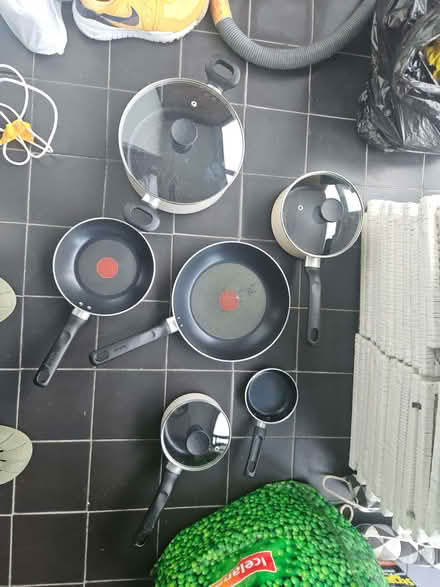 Photo of free Tefal white set (Hampton Hill TW12) #1
