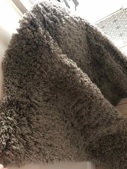 Photo of free Grey shaggy rug - ikea (Manchester, Didsbury, M20) #1