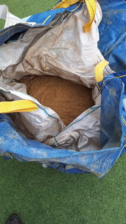 Photo of free Bag of sand (sharp?) (Abingdon-on-Thames OX14) #1