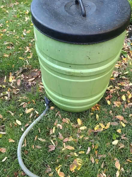 Photo of free Waterbutt (Teddington TW11) #1