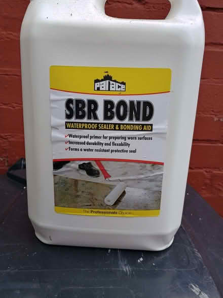 Photo of free sbr warterproof sealer and bonding aid (Barbourne WR3) #1