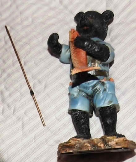 Photo of free Bear with fish (Mavis and Rathburn) #1