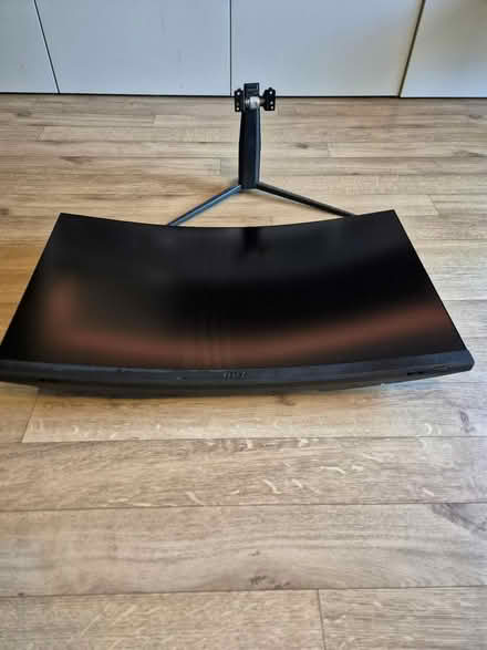Photo of free Msi Curved 32in Monitor/tv parts (BR8) #2