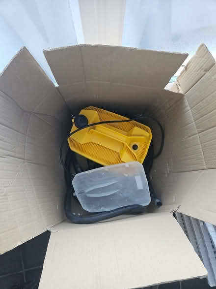 Photo of free Wagner wallpaper stripper / steamer (Hampton Hill TW12) #1