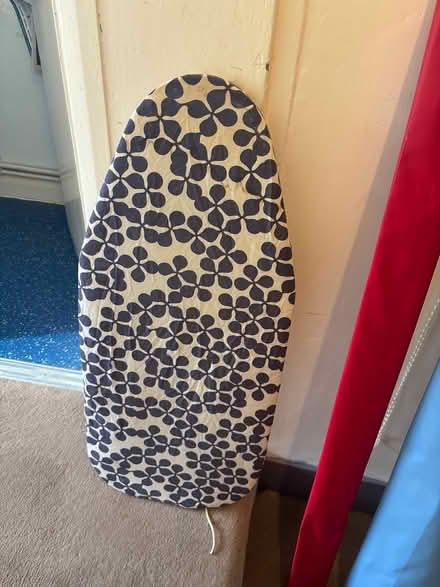 Photo of free Mini iron board (SE24) #1