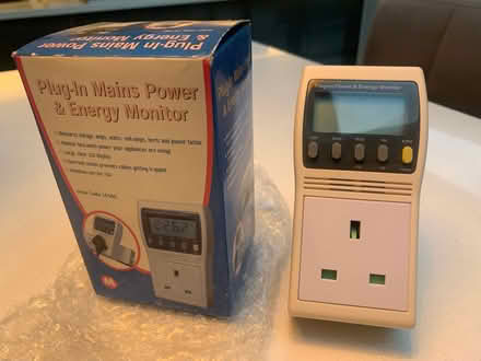 Photo of free Plug-in Mains Power & Energy Monitor (Lee SE12) #1
