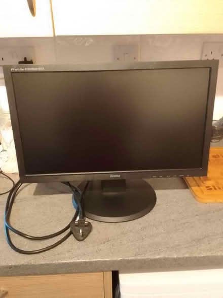 Photo of free 20 inch led computer monitor, HD (Milnsbridge HD3) #1