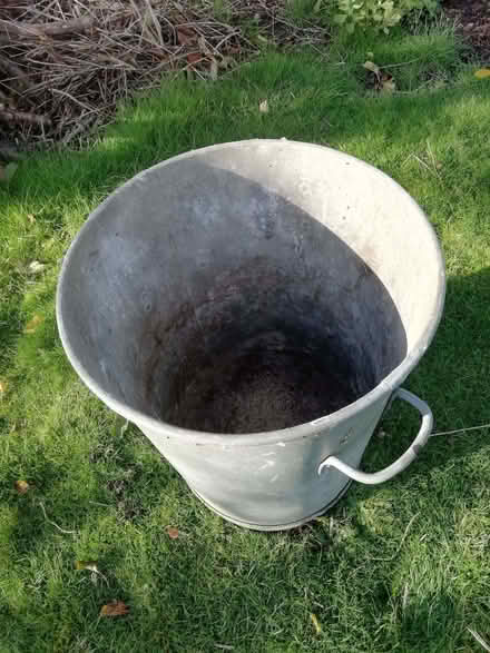 Photo of free Galvanised metal dustbin (Emmer Green RG4) #2
