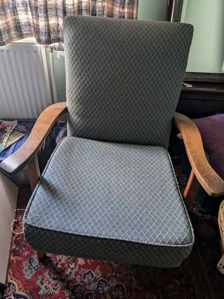 Photo of free Good quality old fashioned armchair. Comfy. (Dunure KA7) #1
