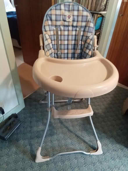 Photo of free Transportable High Chair (Broadstone BH18) #1