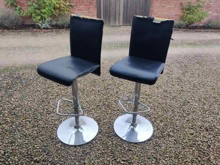 Photo of free Gas lift Bar Stools (Astley Abbott's, Bridgnorth) #1