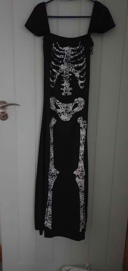 Photo of free skeleton dress/ outfit (Hengistbury Head BH6) #1