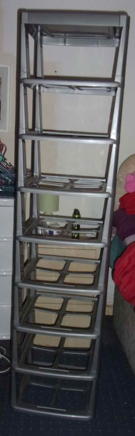 Photo of free storage unit with drawers (Hillfields CV1) #1