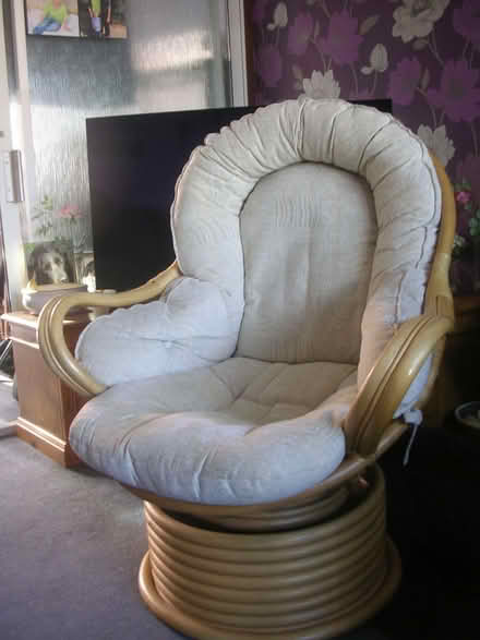 Photo of free Conservatory Swivel Chair (Hillmorton CV21) #2