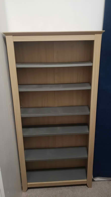 Photo of free Shelf unit (TN38) #1