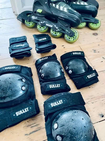Photo of free Adjustable rollerblades & pads (South Bank SE1) #2