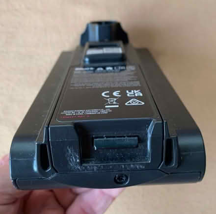 Photo of free Spare battery for Shark vacuum cleaner (E5) #3