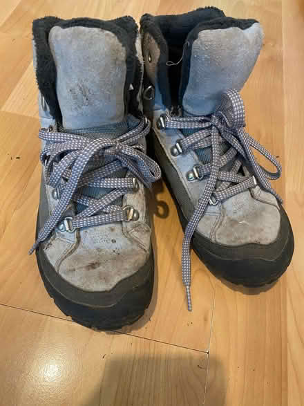 Photo of free Children’s Hiking Boots size 1.5 uk (Hartington Road BN2) #1