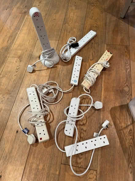 Photo of free 4-6 way 13amp power extension cables (Peppard Common RG9) #1