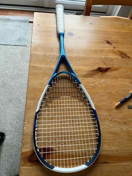 Photo of free Racket (SE19) #1