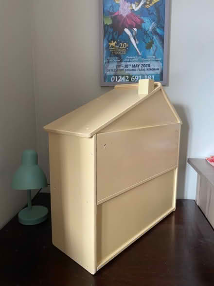 Photo of free Bookshelf for kids bedroom (Chesham HP5) #2
